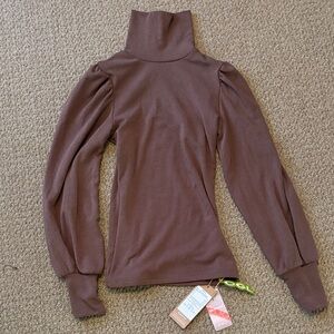 OGL Turtleneck Long Sleeve Top